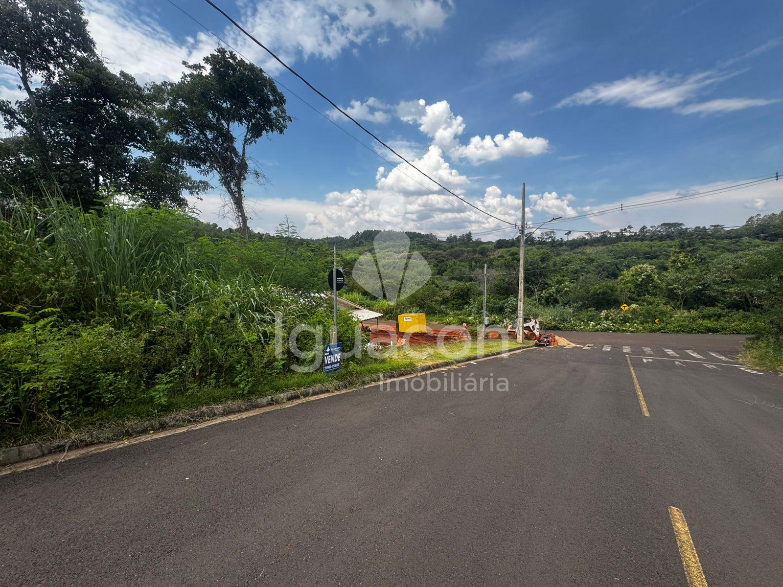 Terreno de 200m  á venda no Ecoville I no Porto Belo em Foz do...
