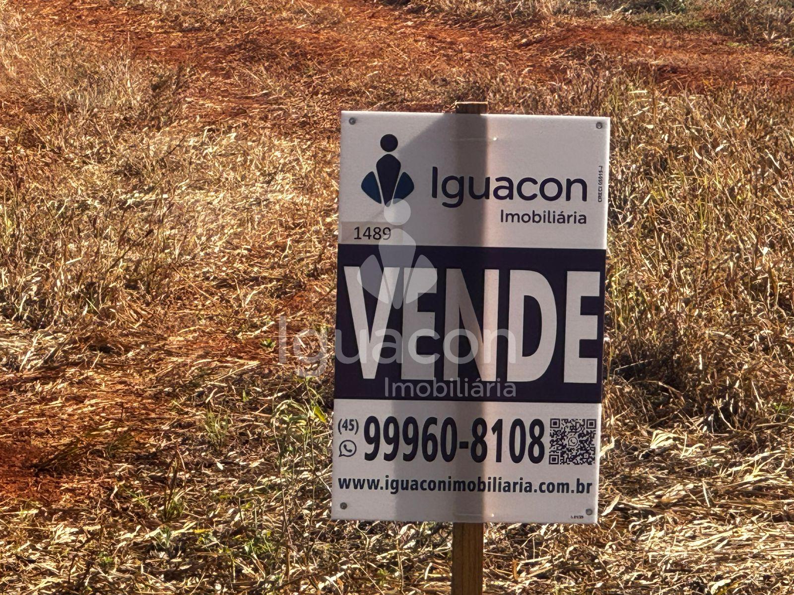 Terreno de 300m  ? venda no Loteamento Parque Pioneiros II