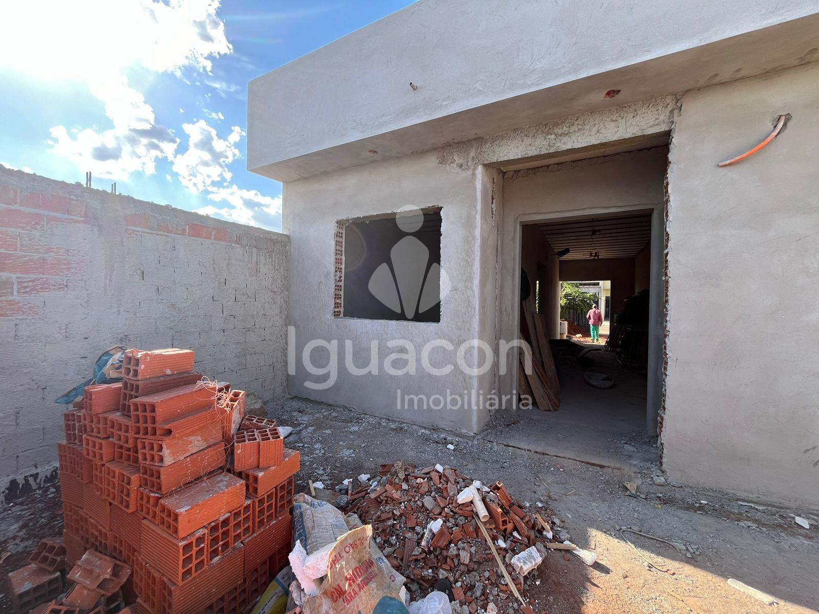 Casa com 02 Dormit?rios com 02 vagas de garagens no Loteamento...