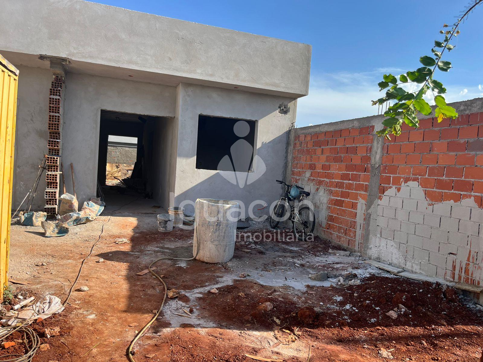 Casa com 02 Dormit?rios com 02 vagas de garagens no Loteamento...