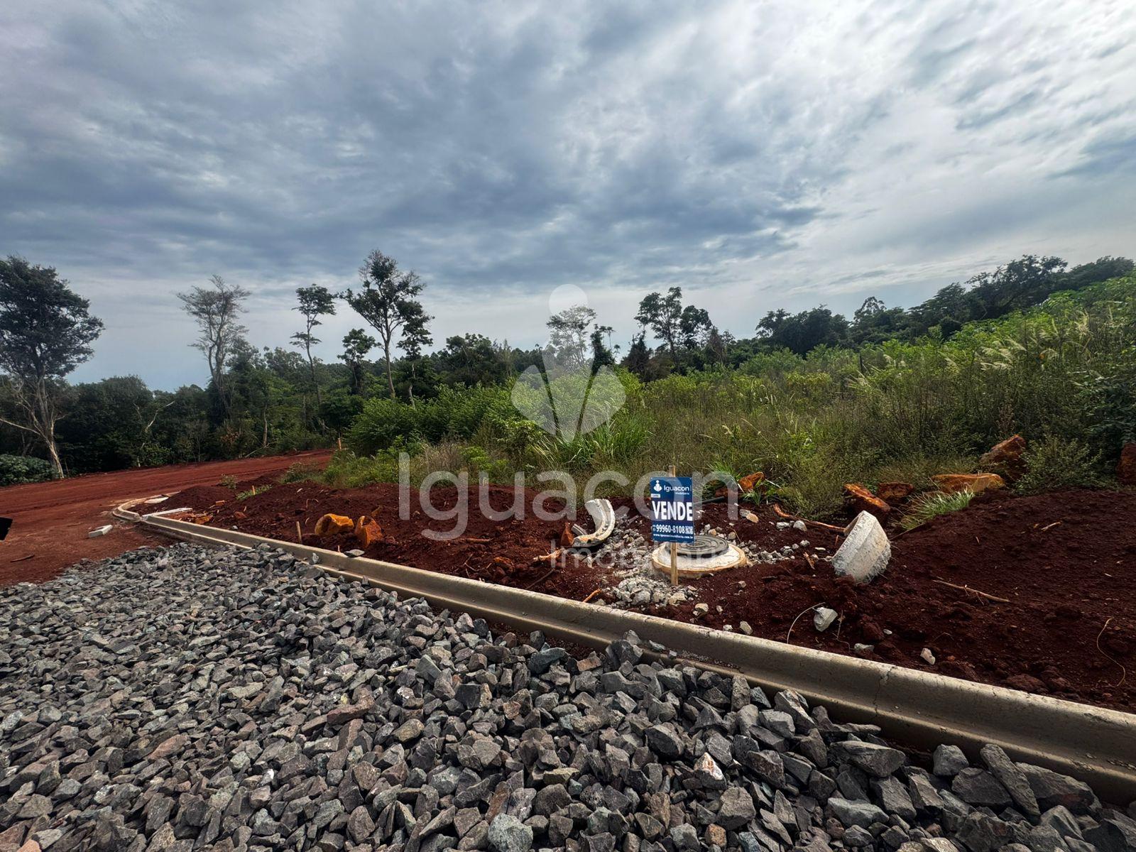 Terreno de 250m  á venda no Loteamento Vila Catarina na Região...
