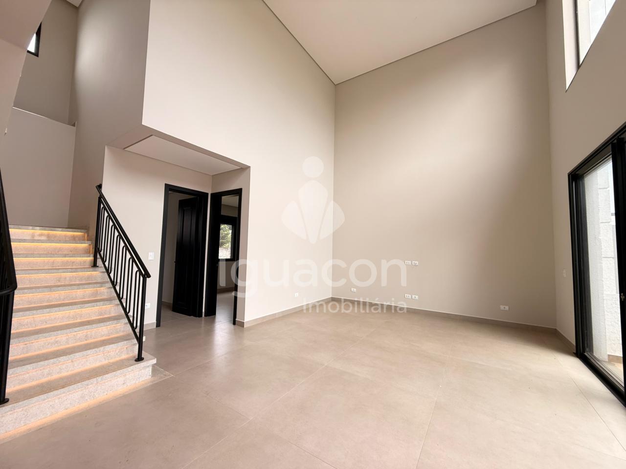 Casa com 03 Suites sendo 01 Suite Master no Condominio Águas Claras