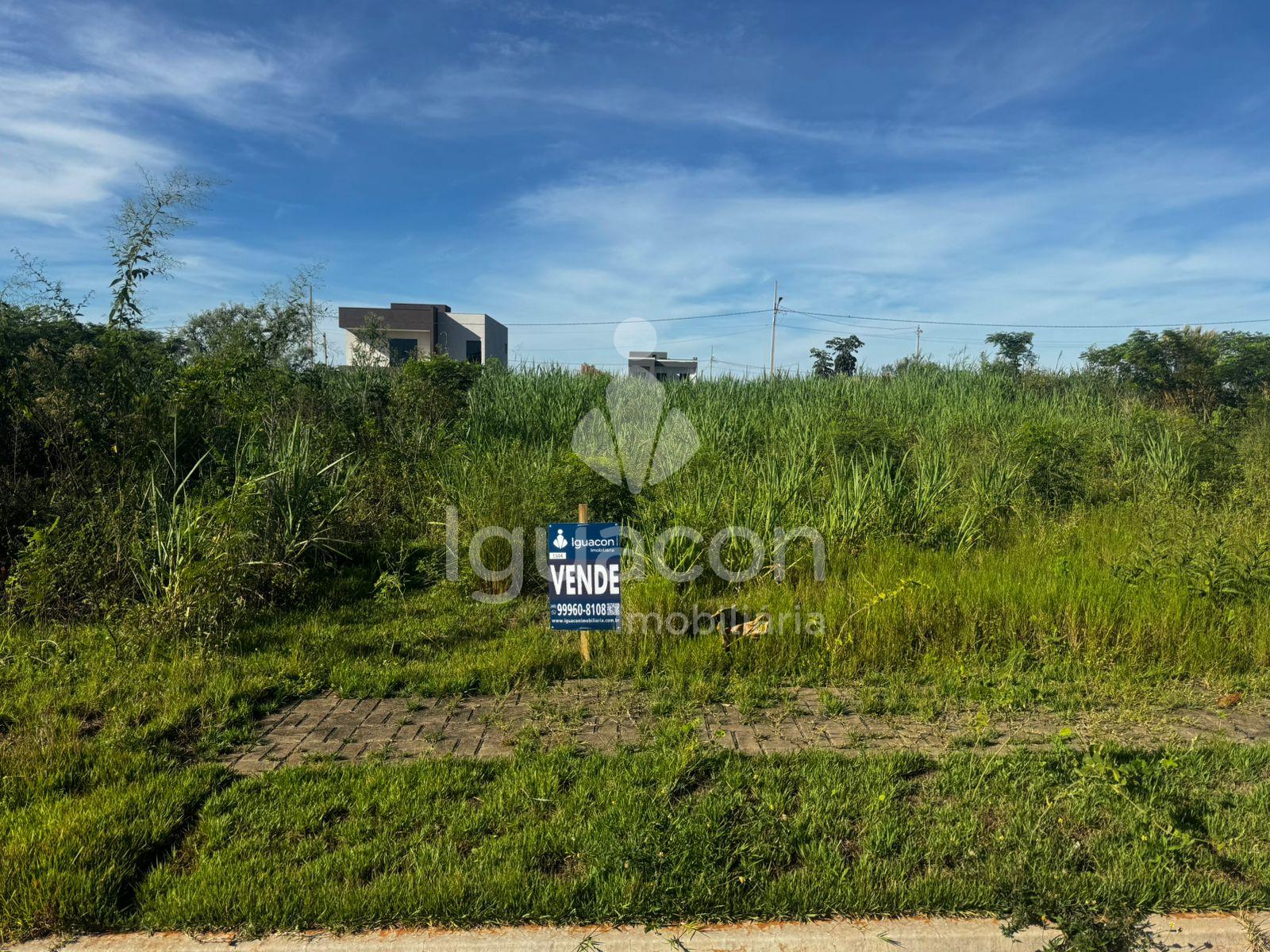 Terreno de 200m  no Loteamento Ecoville I próximo Avenida Tancredo Neves