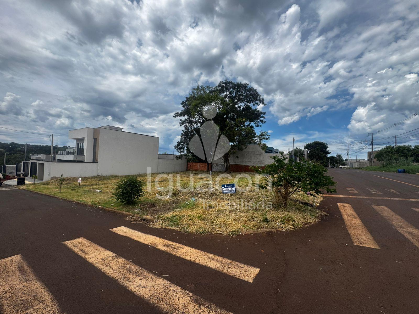 Terreno de 325m  á venda no Loteamento Irio Holler em Foz do I...