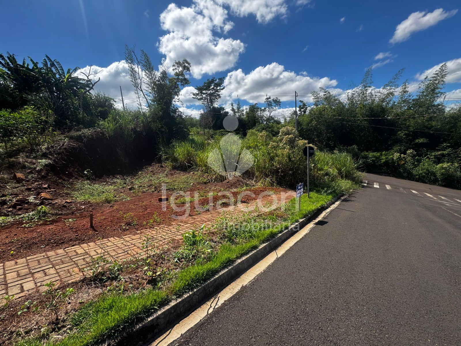 Terreno de 200m  á venda no Loteamento Ecoville I no Porto Belo