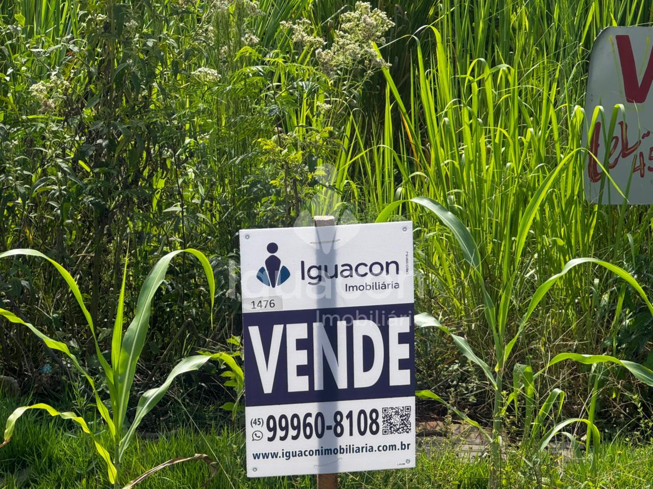 Terreno de 200m  á venda no Loteamento Ecoville I  próximo Avenida Tancredo Neves