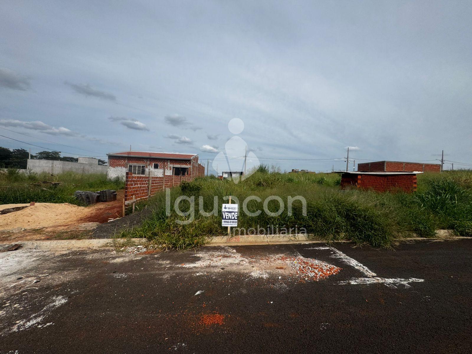 Terreno de 210m  ? venda no Loteamento Ecoville II no Porto Belo