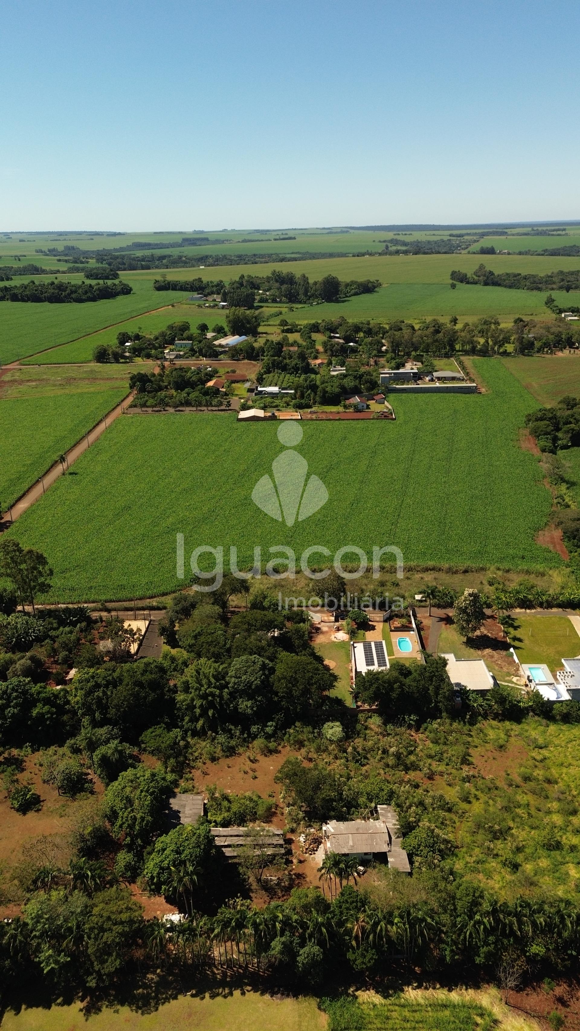 ?rea de Terra de 2.009m  no Loteamento Lote Grande em frente L...