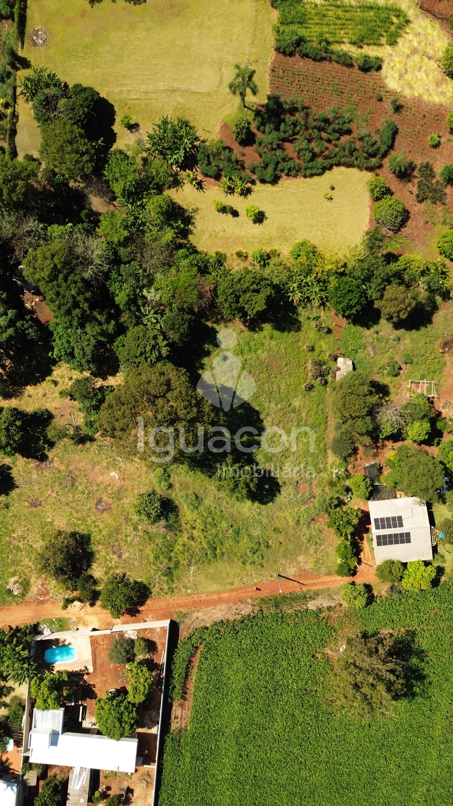 ?rea de Terra de 2.009m  no Loteamento Lote Grande em frente L...