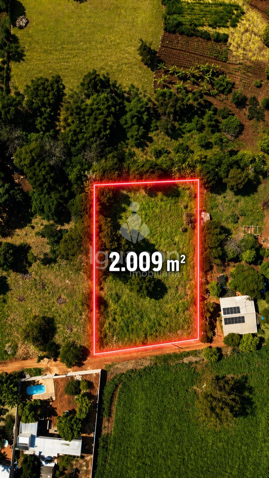 ?rea de Terra de 2.009m  no Loteamento Lote Grande em frente L...