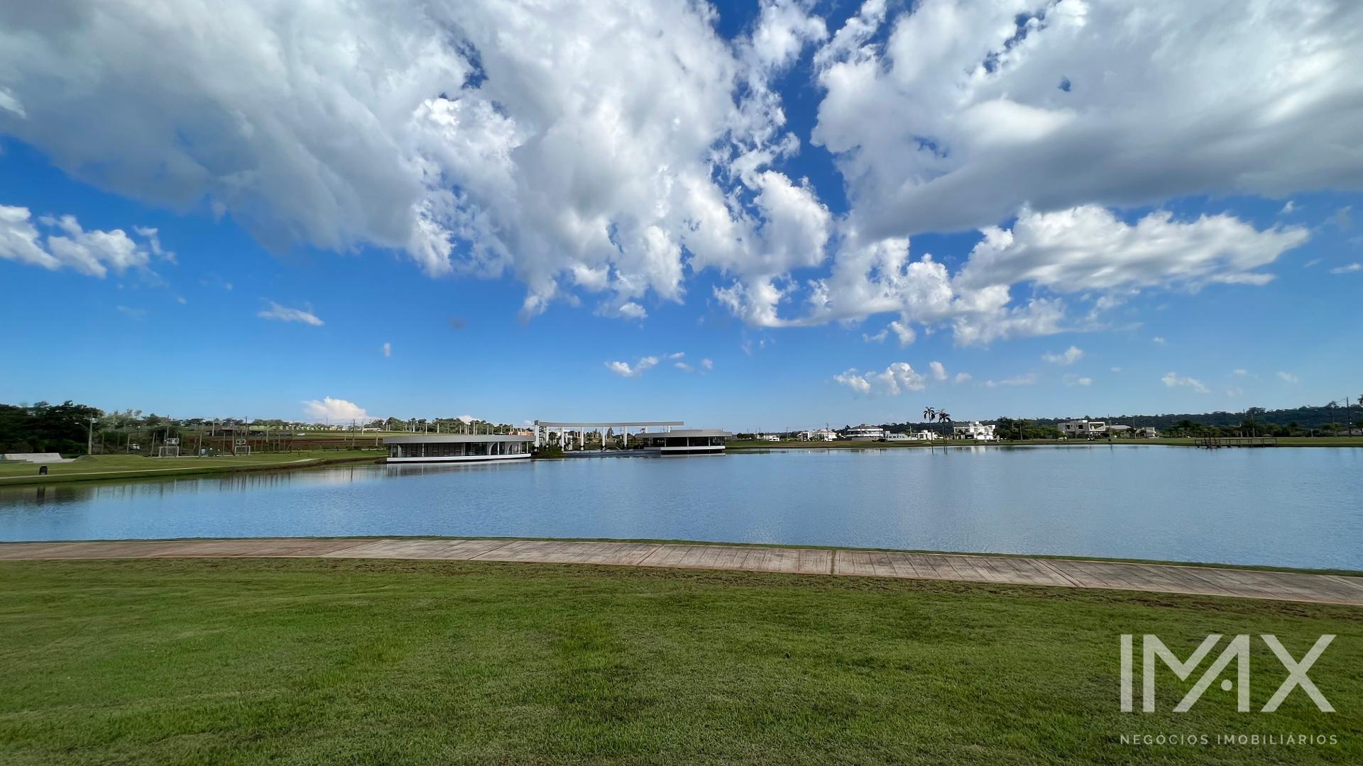 Terreno à venda no Condomínio Ritz Cataratas, 450m2 por R 480.000,00.