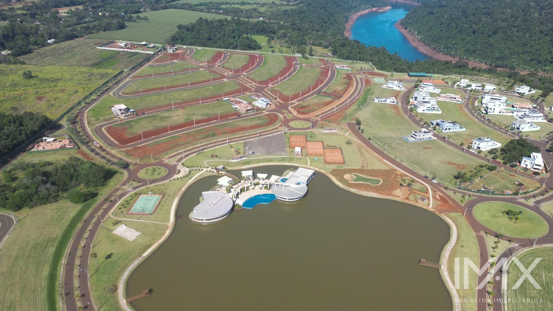 Terreno à venda no Condomínio Ritz Cataratas, 450m2 por R 480.000,00.