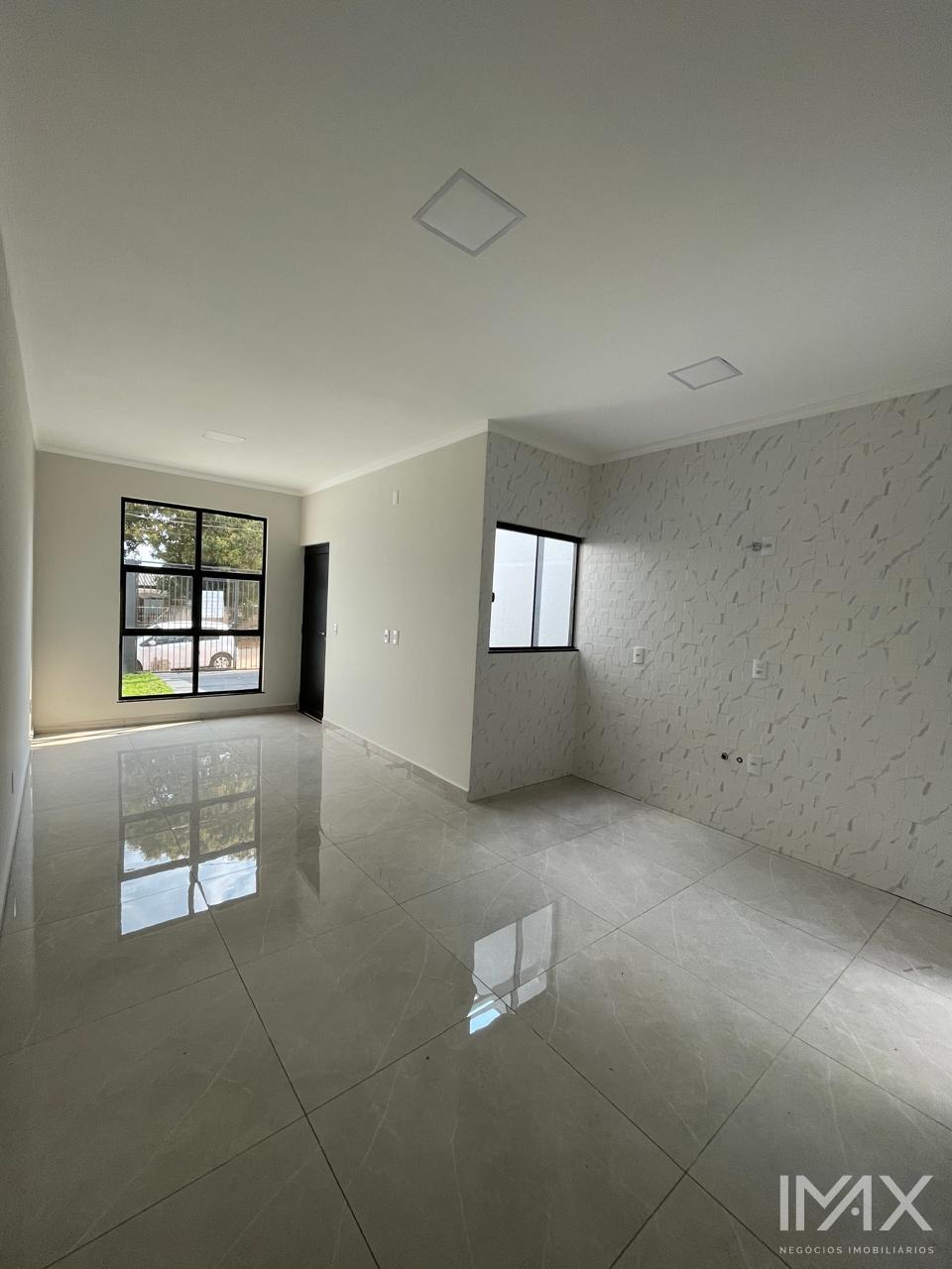 Casa à venda com uma suíte e um quarto no Portal da Foz, 63m3 por R 370.000,00.