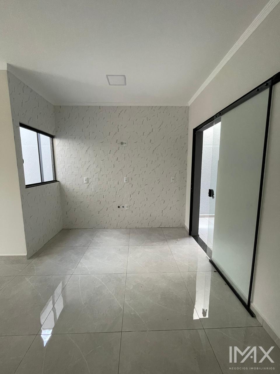 Casa à venda com uma suíte e um quarto no Portal da Foz, 63m3 por R 370.000,00.