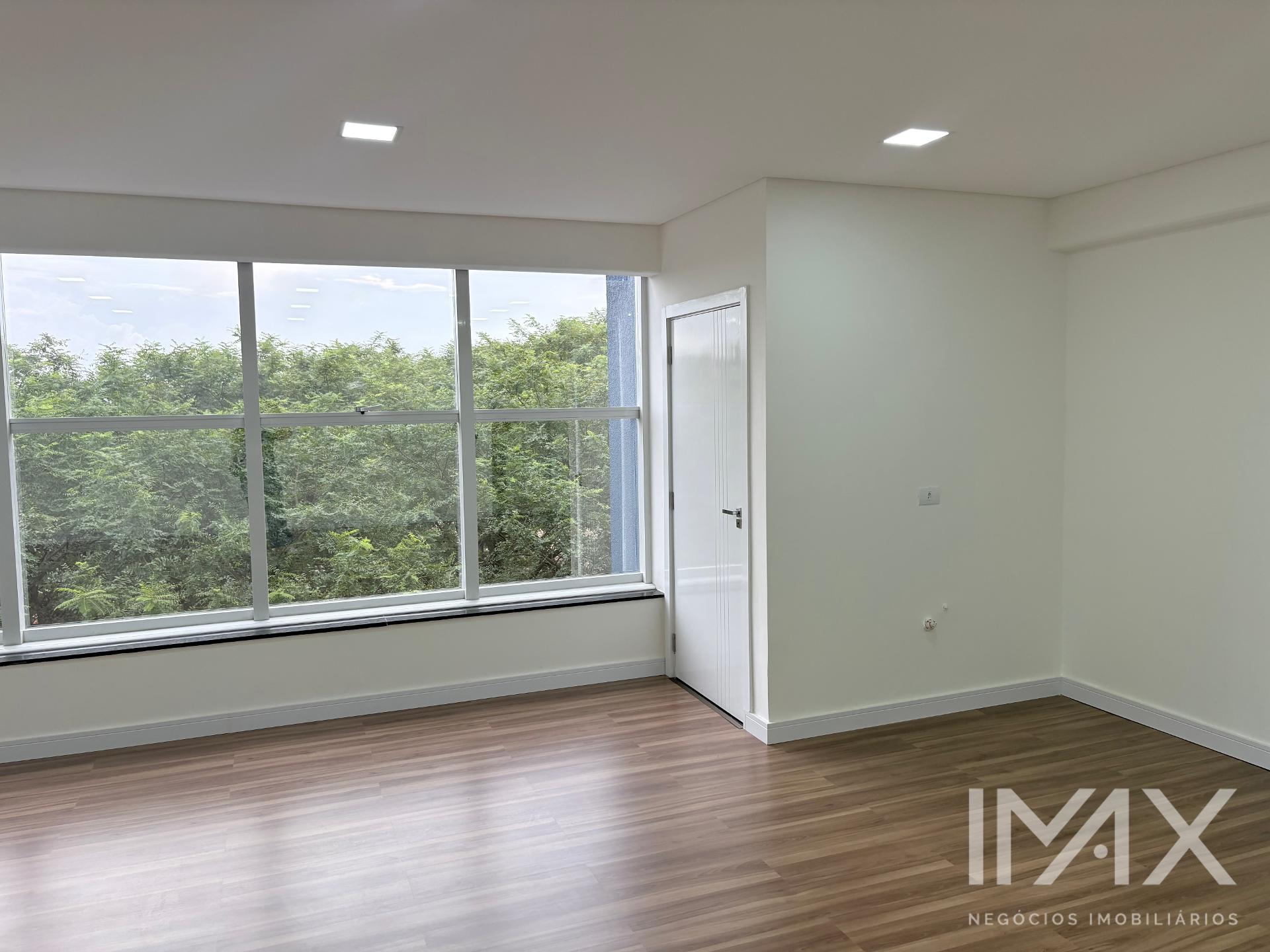 Sala Comercial para Locação no Edifício Caesar Prime, 60m  por R 3.800,00 mês.