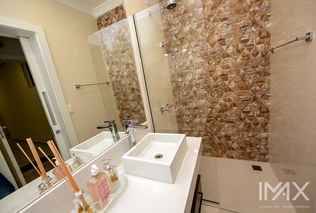 Apartamento Loft à Venda no Edifício Provence, 82m2 por R 890.000,00.