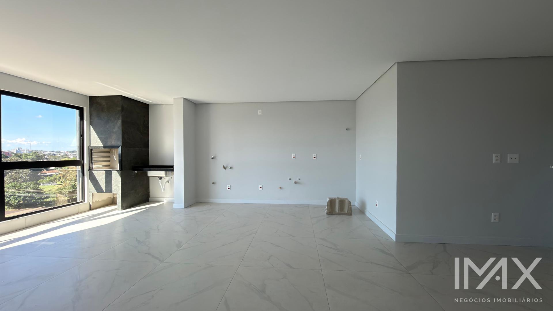 Apartamento à Venda no London Tower com 02 suítes, 82 m  por R  850.000,00.