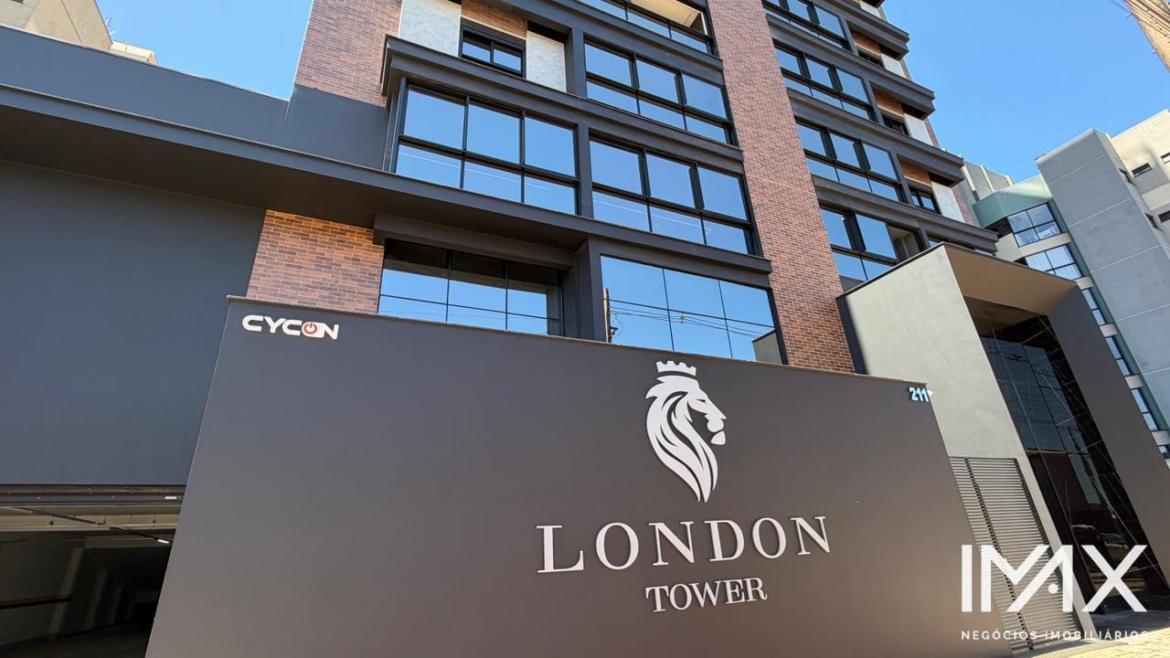 Apartamento para Locação  no London Tower com 02 suítes, 82 m  por R 3.500,00 mês.