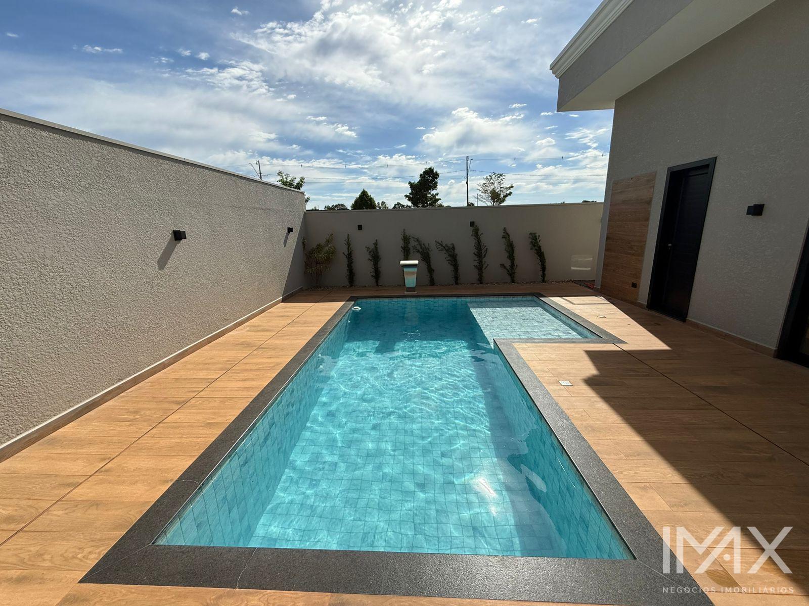 Águas Claras Residence  Casa com 03 Suítes à venda, 252m2 - R  2.200.000,00.