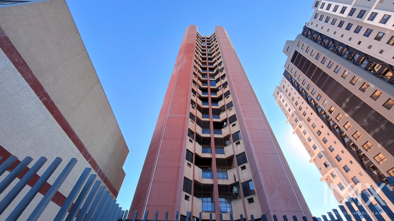 Apartamento à Venda no Edifício Mansão de Florença, 94m2 por R 430.000,00.