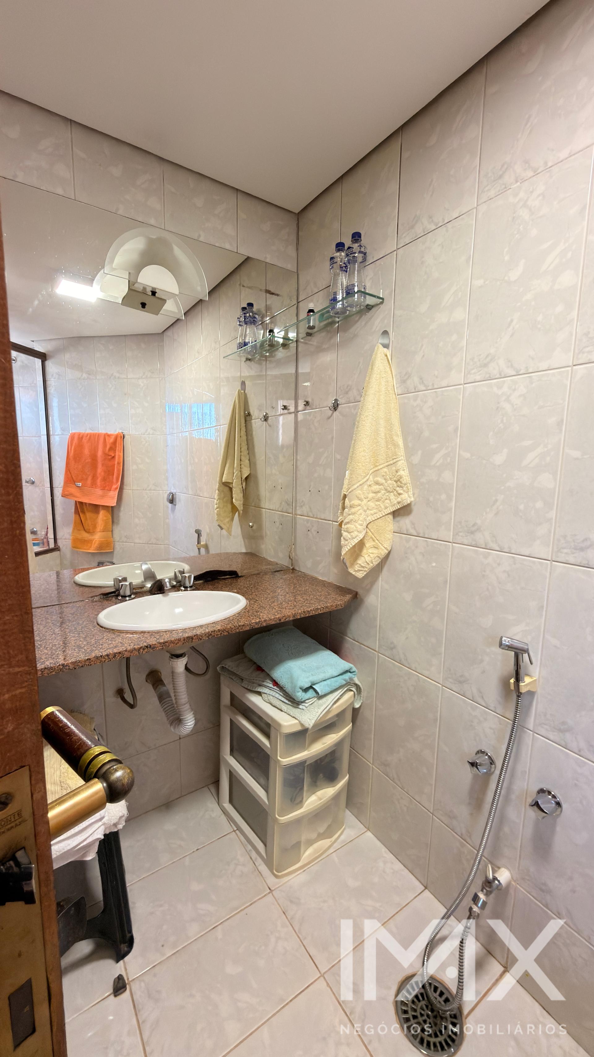 Apartamento à Venda no Edifício Mansão de Florença, 94m2 por R 430.000,00.