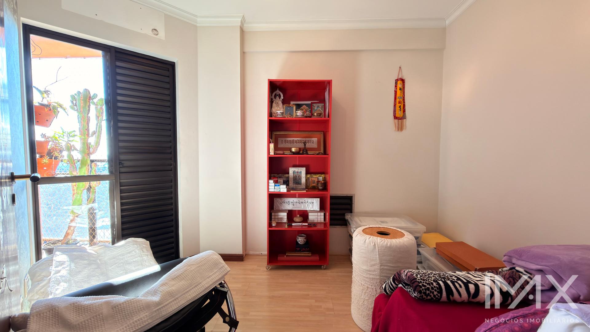 Apartamento à Venda no Edifício Mansão de Florença, 94m2 por R 430.000,00.