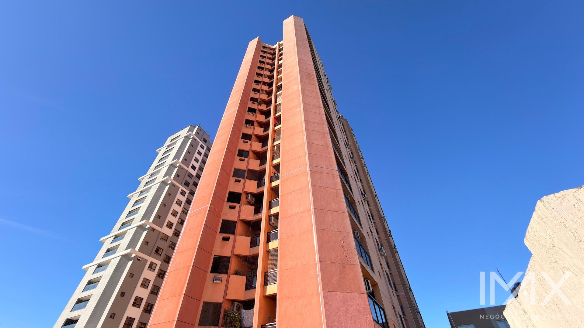 Apartamento à Venda no Edifício Mansão de Florença, 94m2 por R 430.000,00.
