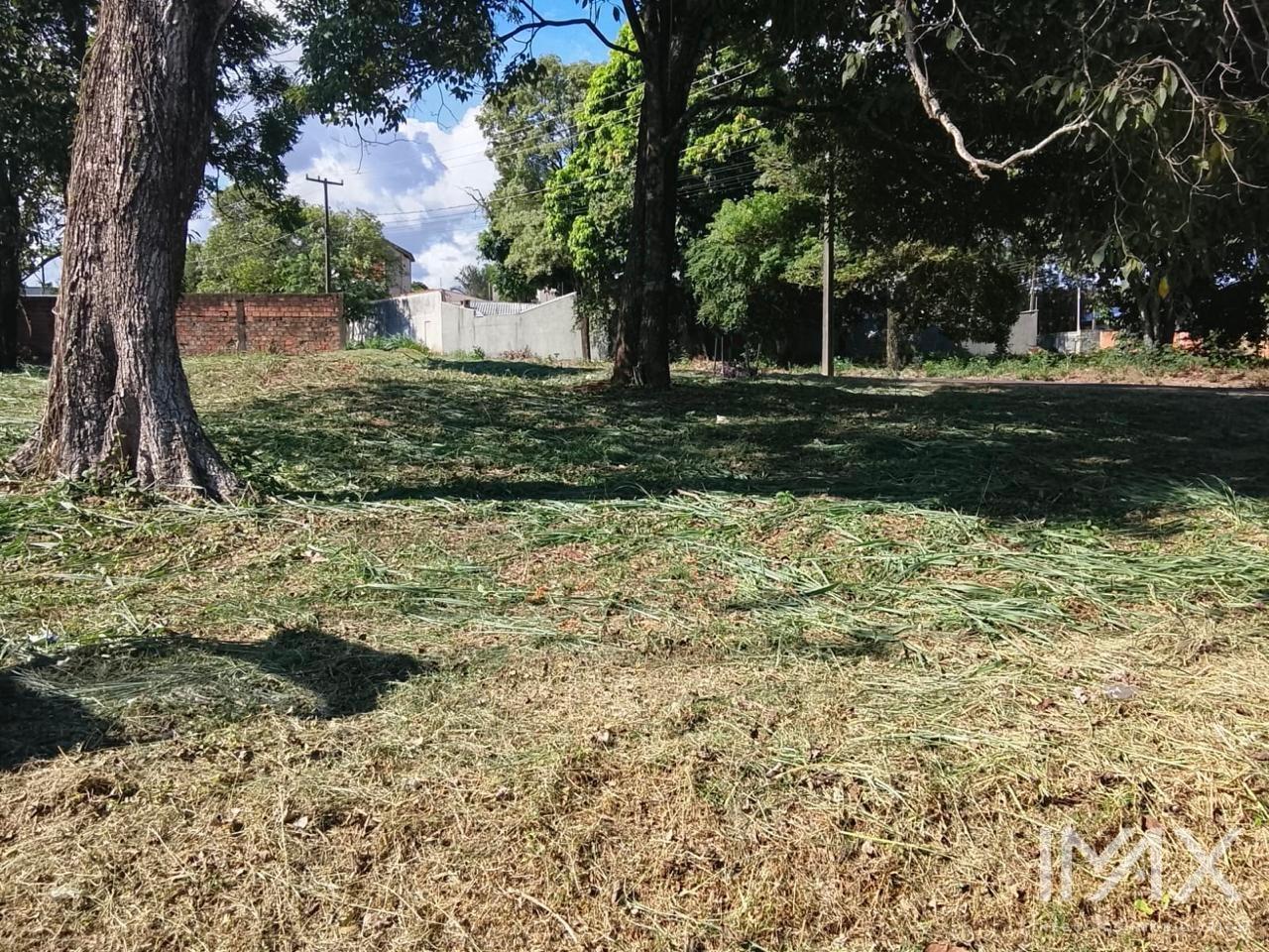 Terreno à venda na Vila Yolanda, 660m2 por R 570.000,00.