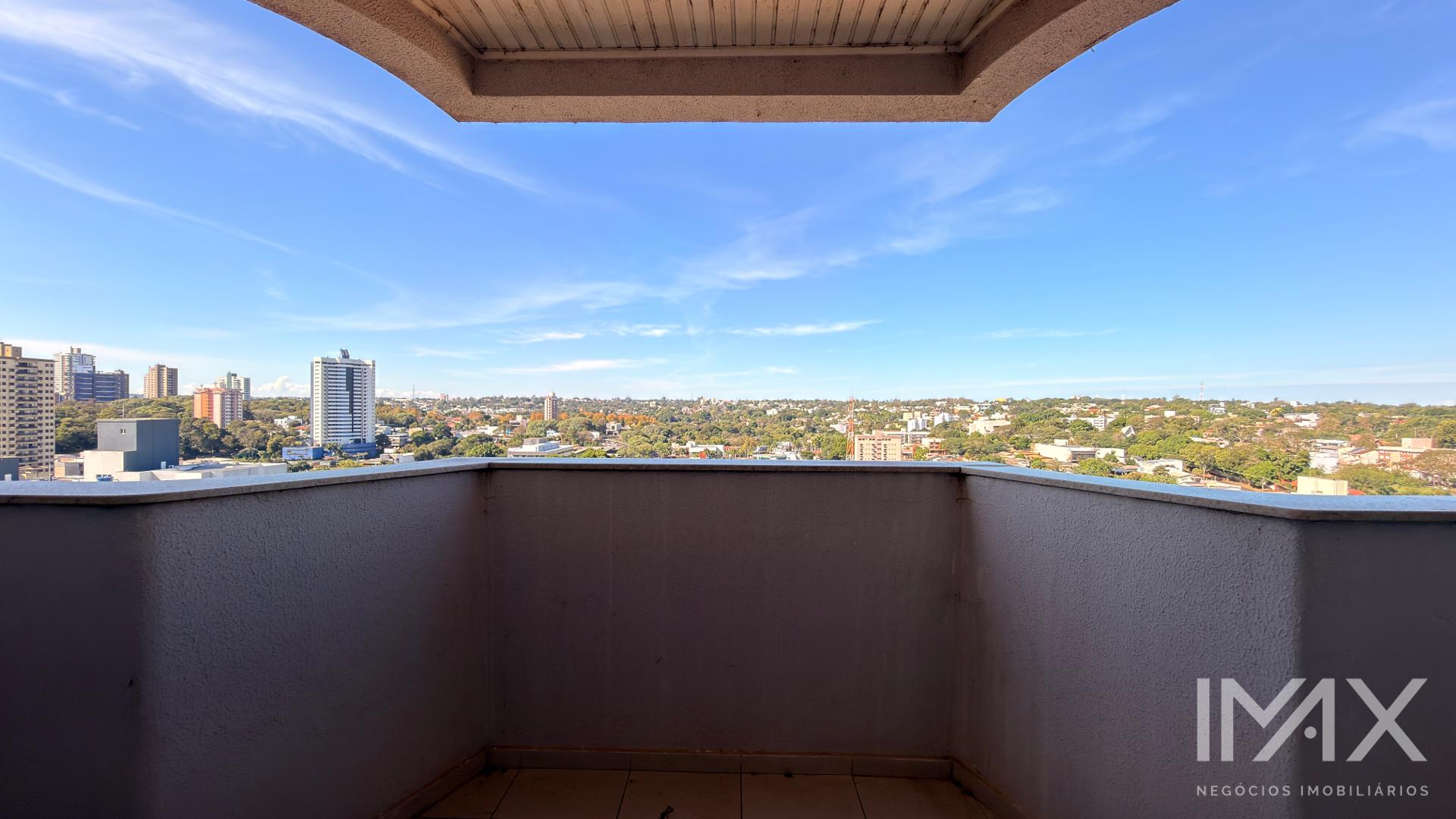 Apartamento à Venda no Edifício Porto Seguro, 138 m² por R$760.000,00.