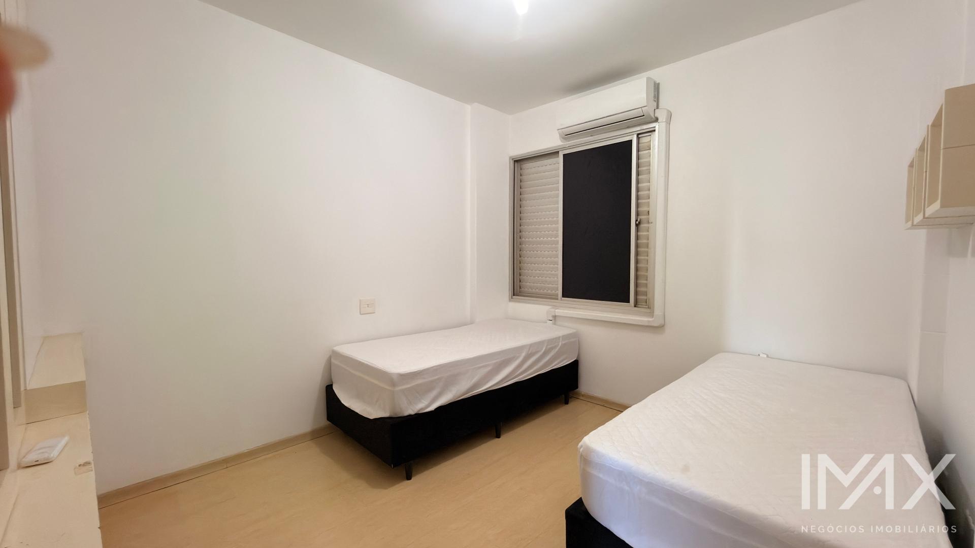 Apartamento à Venda no Edifício Porto Seguro, 138 m² por R$760.000,00.