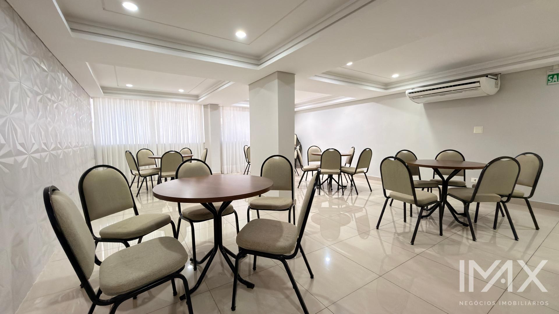 Apartamento à Venda no Edifício Porto Seguro, 138 m² por R$760.000,00.