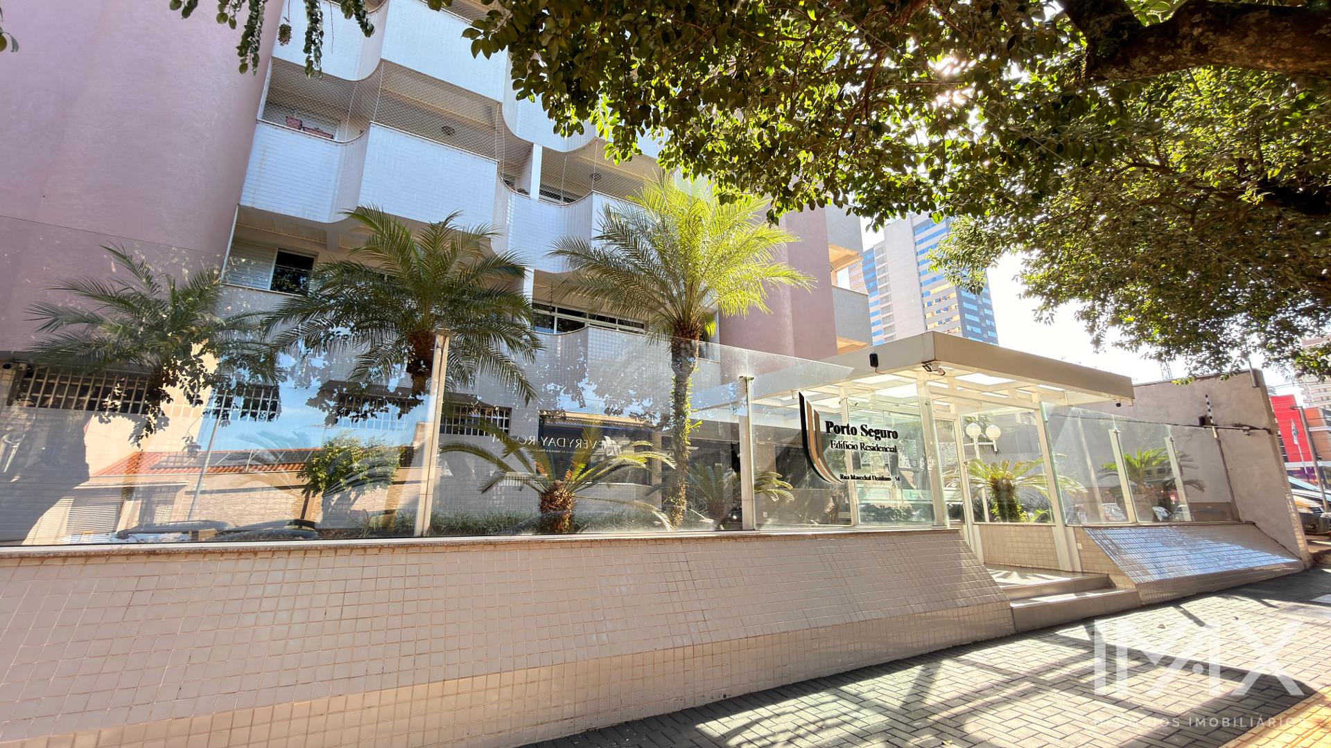 Apartamento à Venda no Edifício Porto Seguro, 138 m² por R$590.000,00.