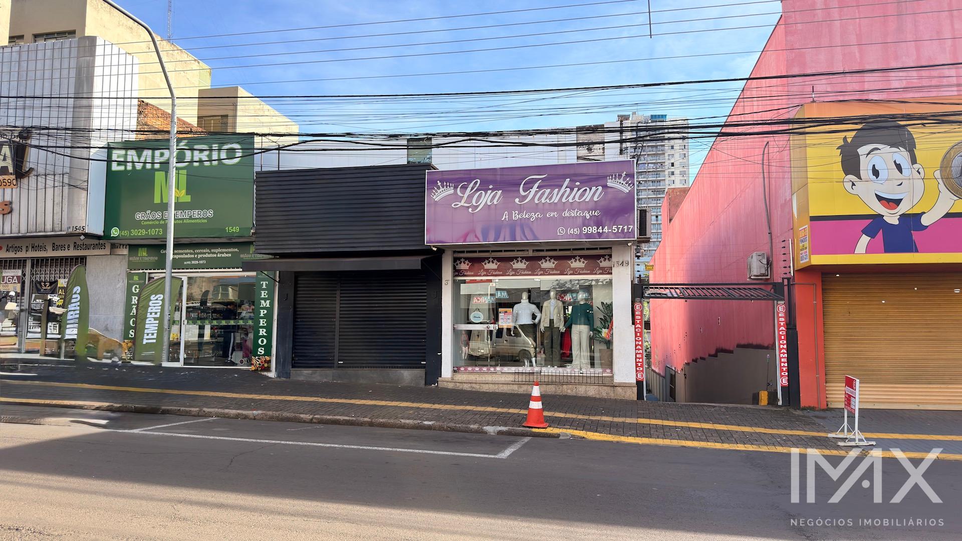 Sala Comercial para Locação na Rua Almirante Barroso, 40m2 por R$3.650,00/mês.