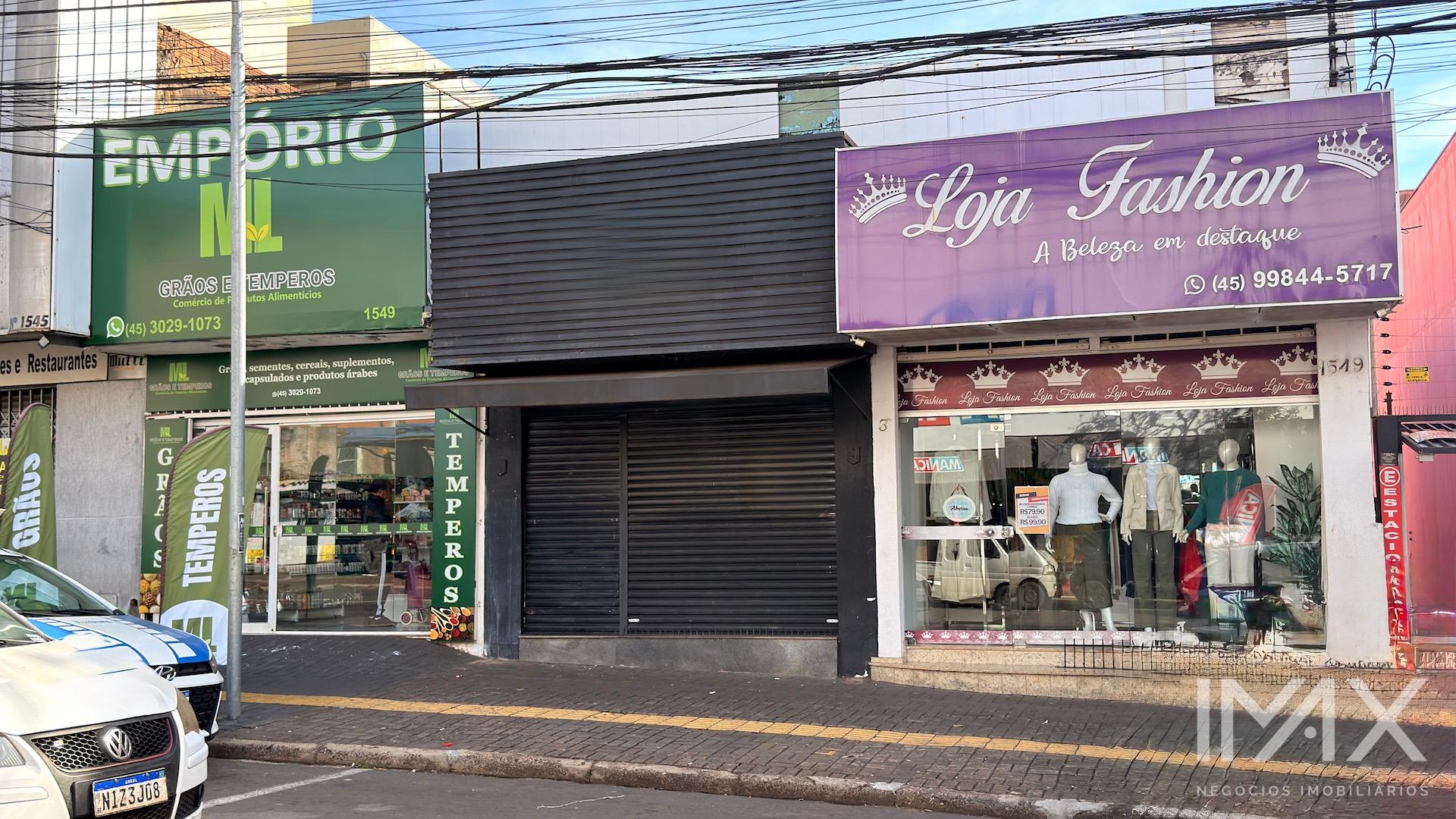 Sala Comercial para Locação na Rua Almirante Barroso, 40m2 por R$3.650,00/mês.