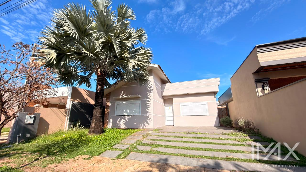 Casa para locação no Condomínio Araras, 70m2 por R$2.750,00/mês.