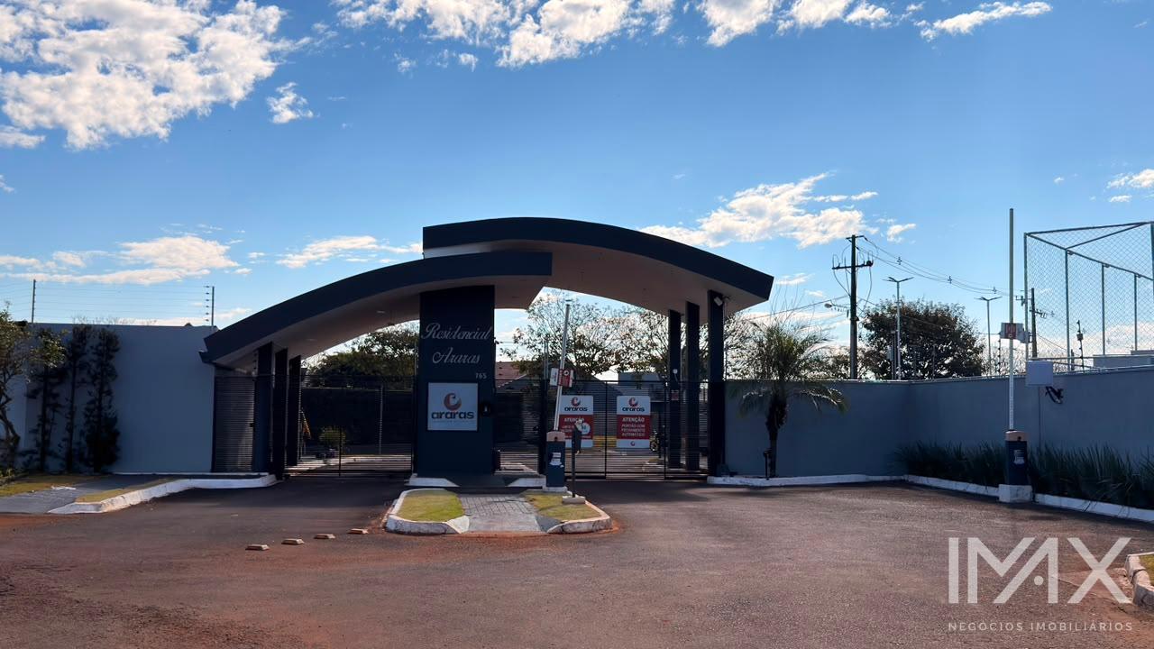 Casa para locação no Condomínio Araras, 70m2 por R$2.750,00/mês.