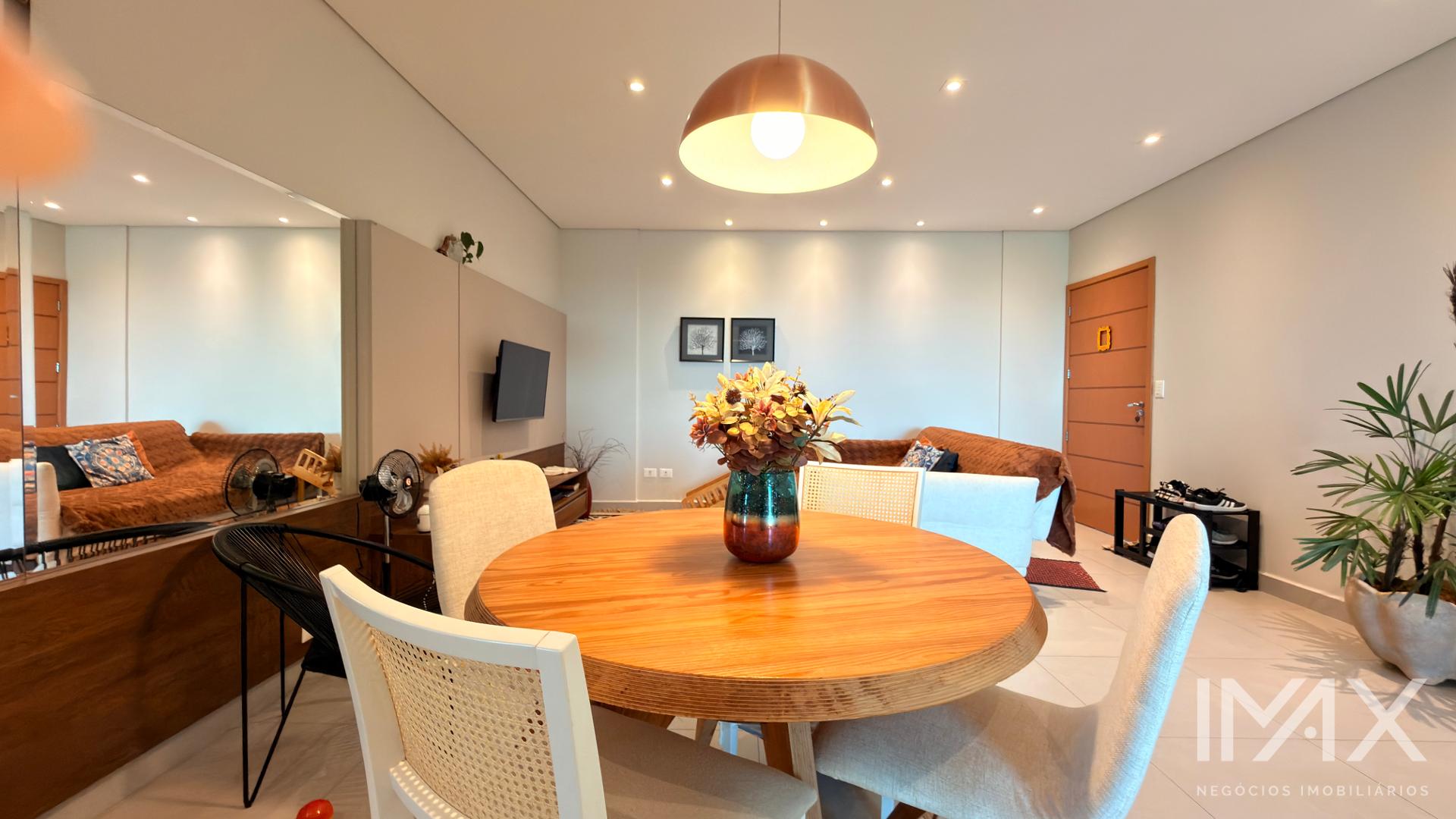 Apartamento à venda no Edifício Esmeralda, 125m2 por R$1.300.000,00.