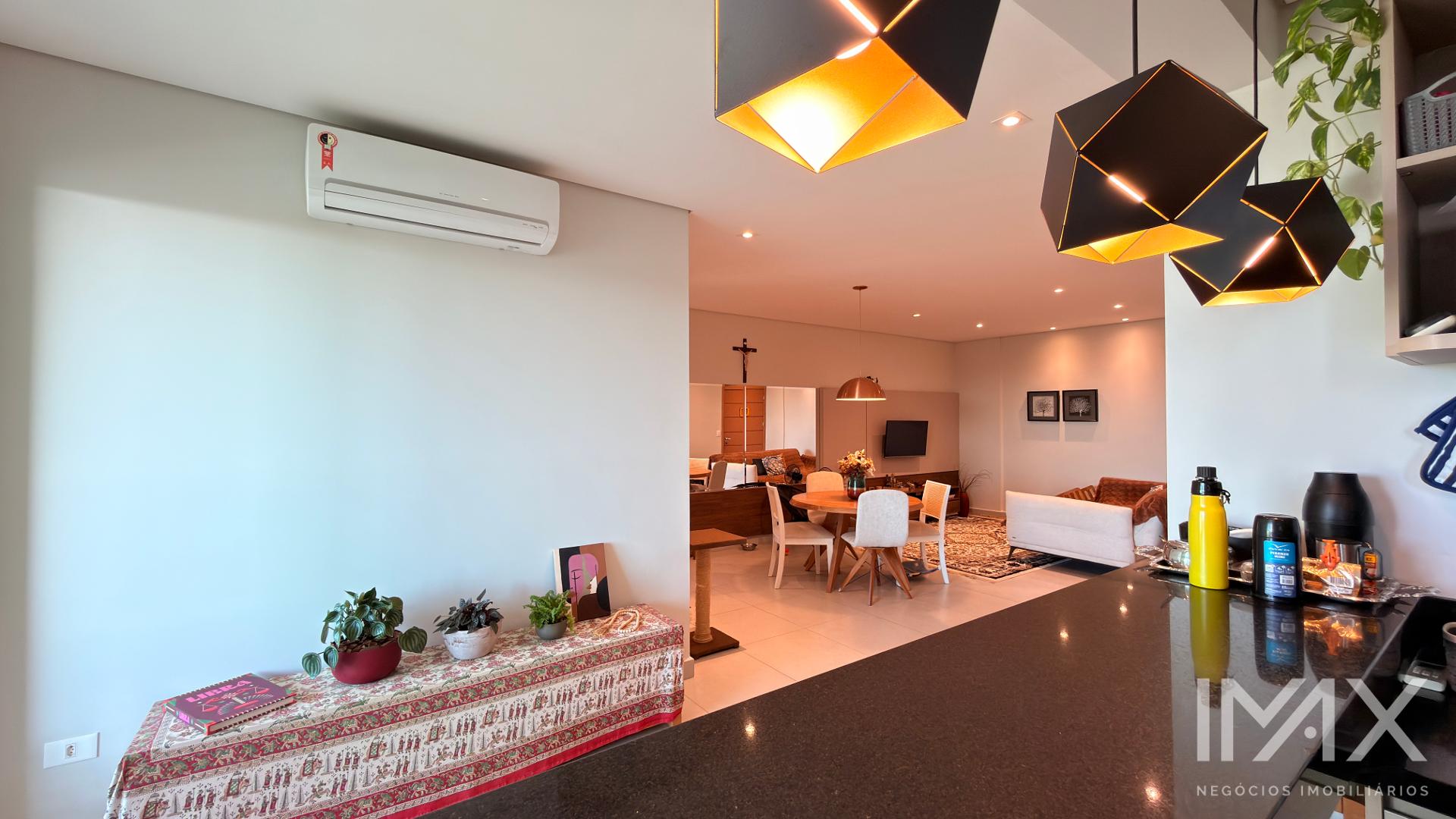Apartamento à venda no Edifício Esmeralda, 125m2 por R$1.300.000,00.
