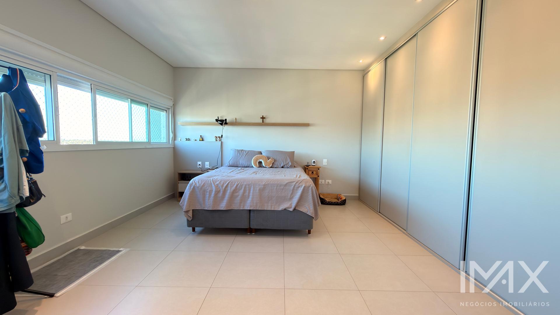 Apartamento à venda no Edifício Esmeralda, 125m2 por R$1.300.000,00.