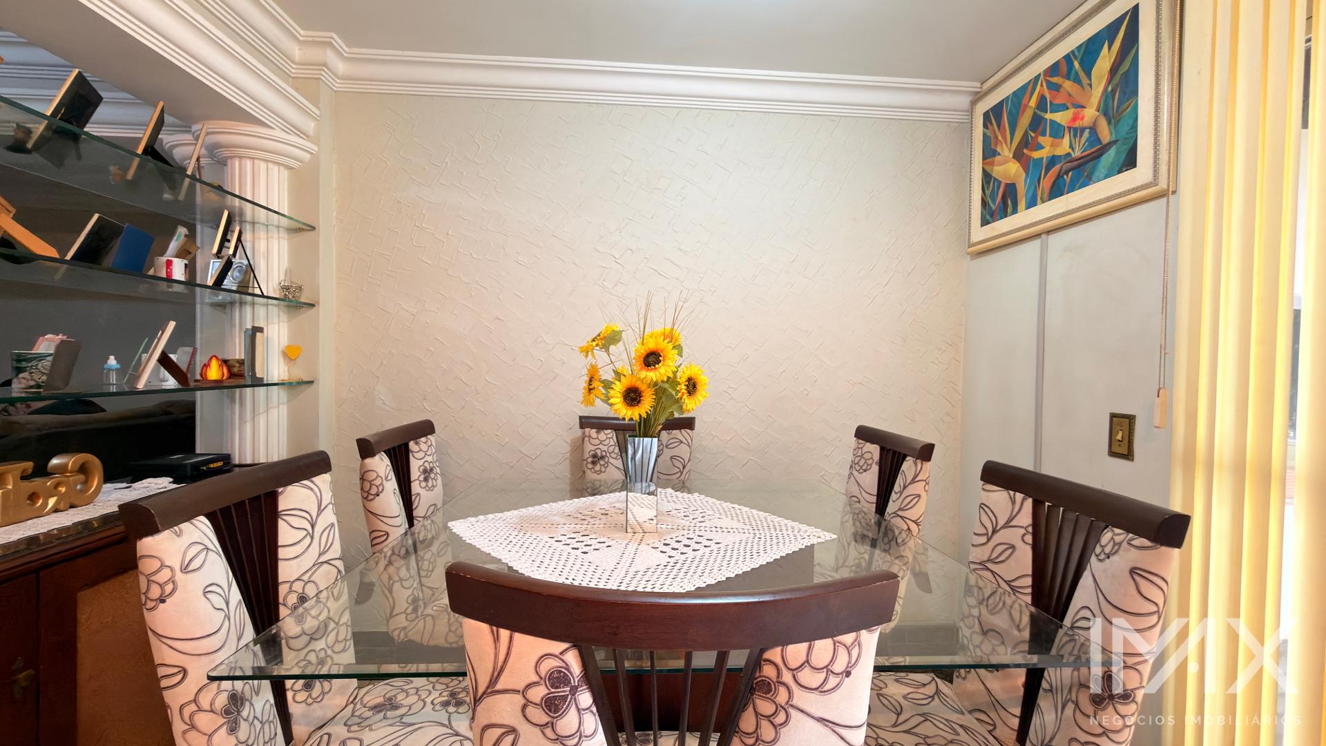 Apartamento à Venda no Edifício Missões, 109m2 por R$570.000,00.