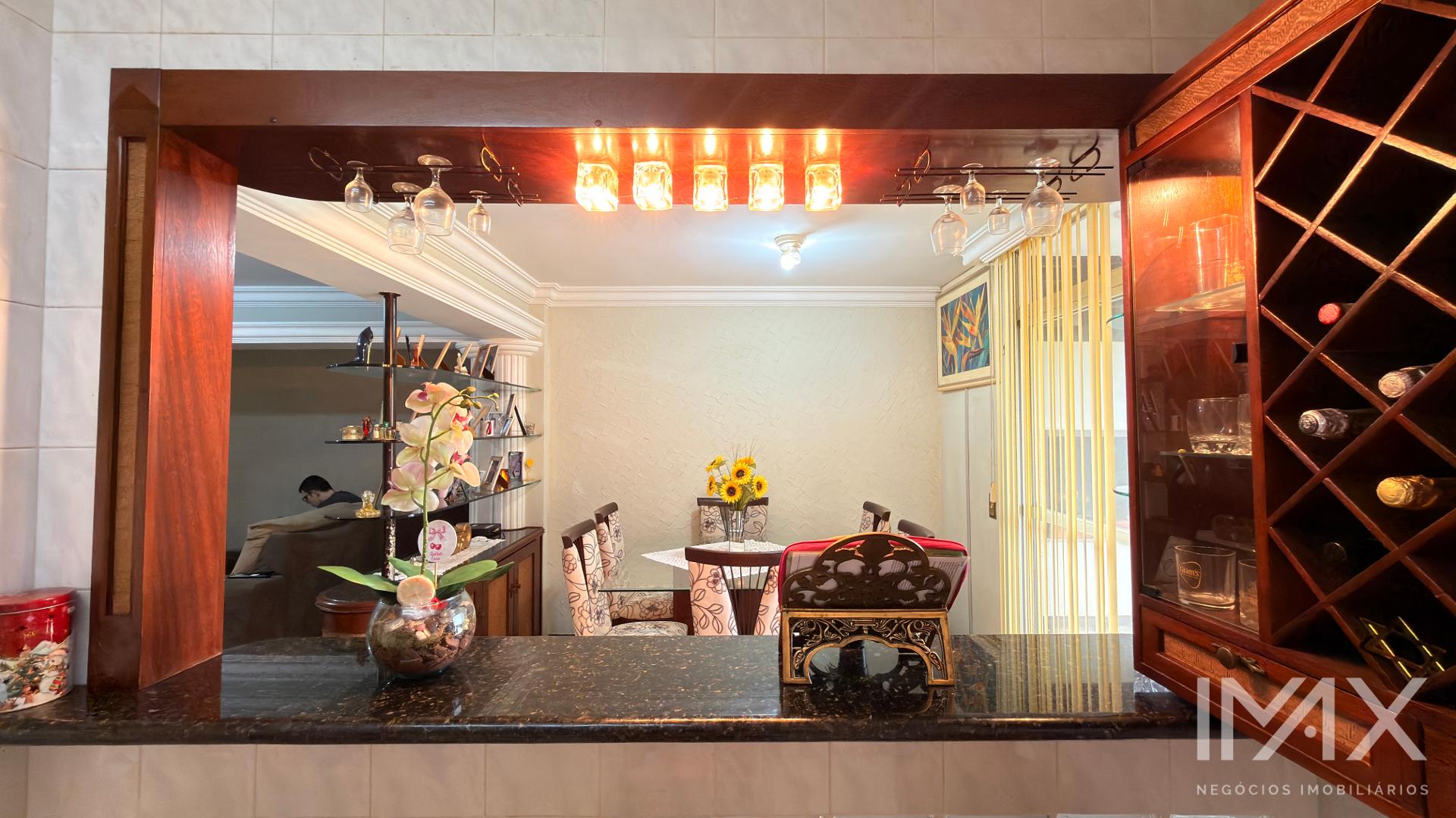 Apartamento à Venda no Edifício Missões, 109m2 por R$570.000,00.