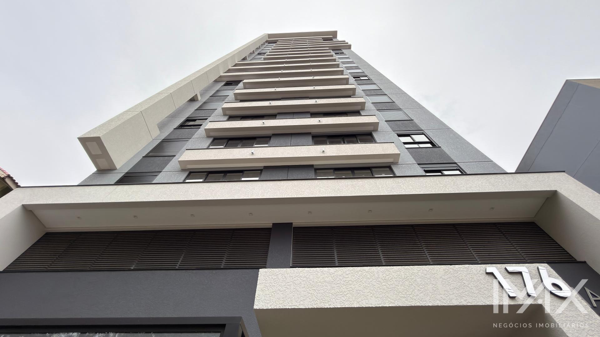 Apartamentos para Locação no Edifício Araucária, 73m2 por R$5.500,00/mês.