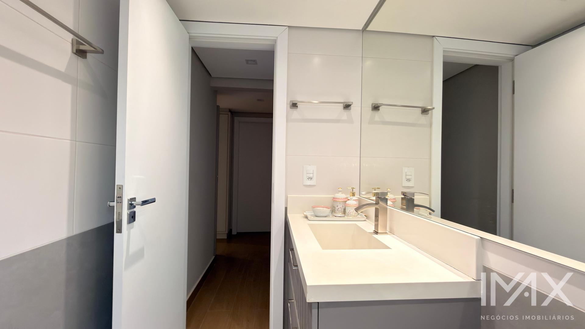 Apartamento à venda no Edifício Vivaldi, 113m2 por R$950.000,00.