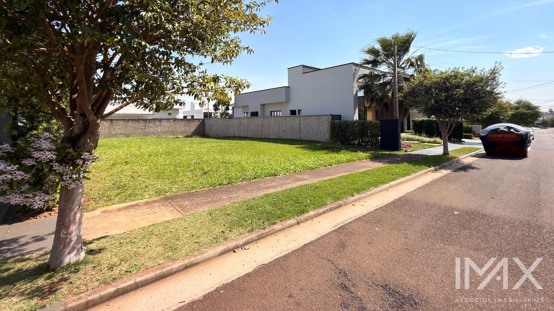 Terreno à Venda no Condomínio Terras Alpha II, 317m2 por R$480.000,00.