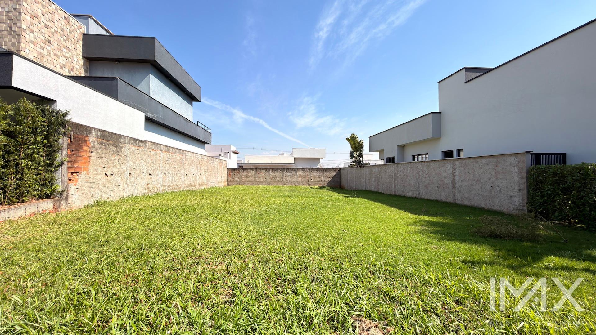 Terreno à Venda no Condomínio Terras Alpha II, 317m2 por R$480.000,00.