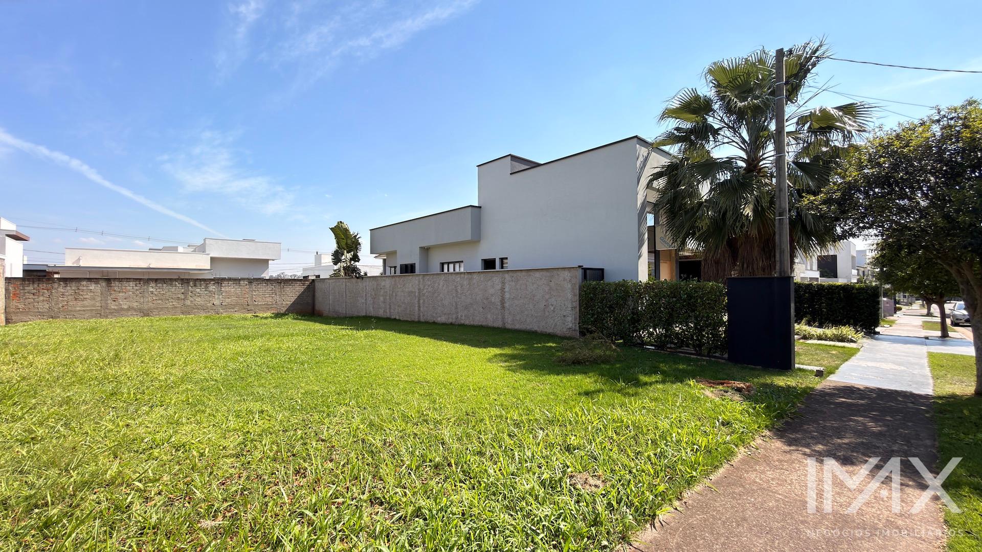 Terreno à Venda no Condomínio Terras Alpha II, 317m2 por R$480.000,00.