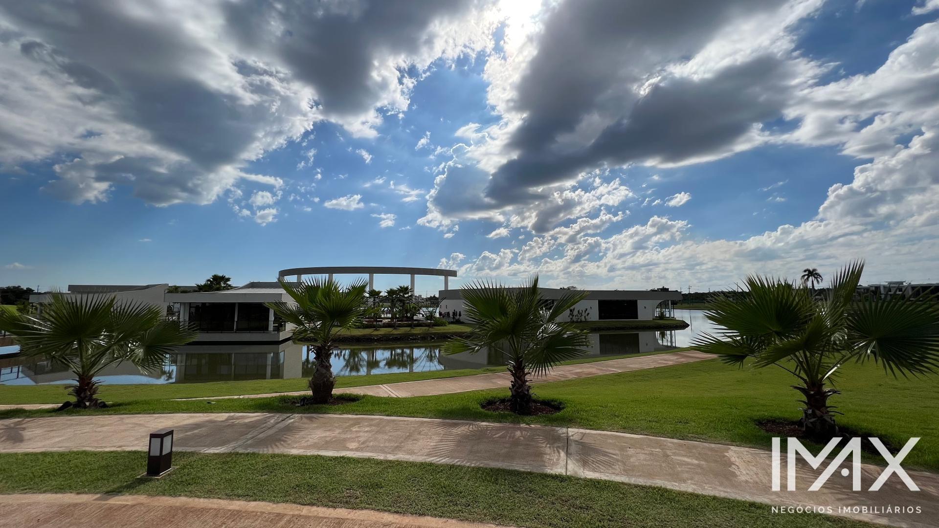 Terreno à venda no Condomínio Ritz Cataratas, 500m2 por R$530.000,00.
