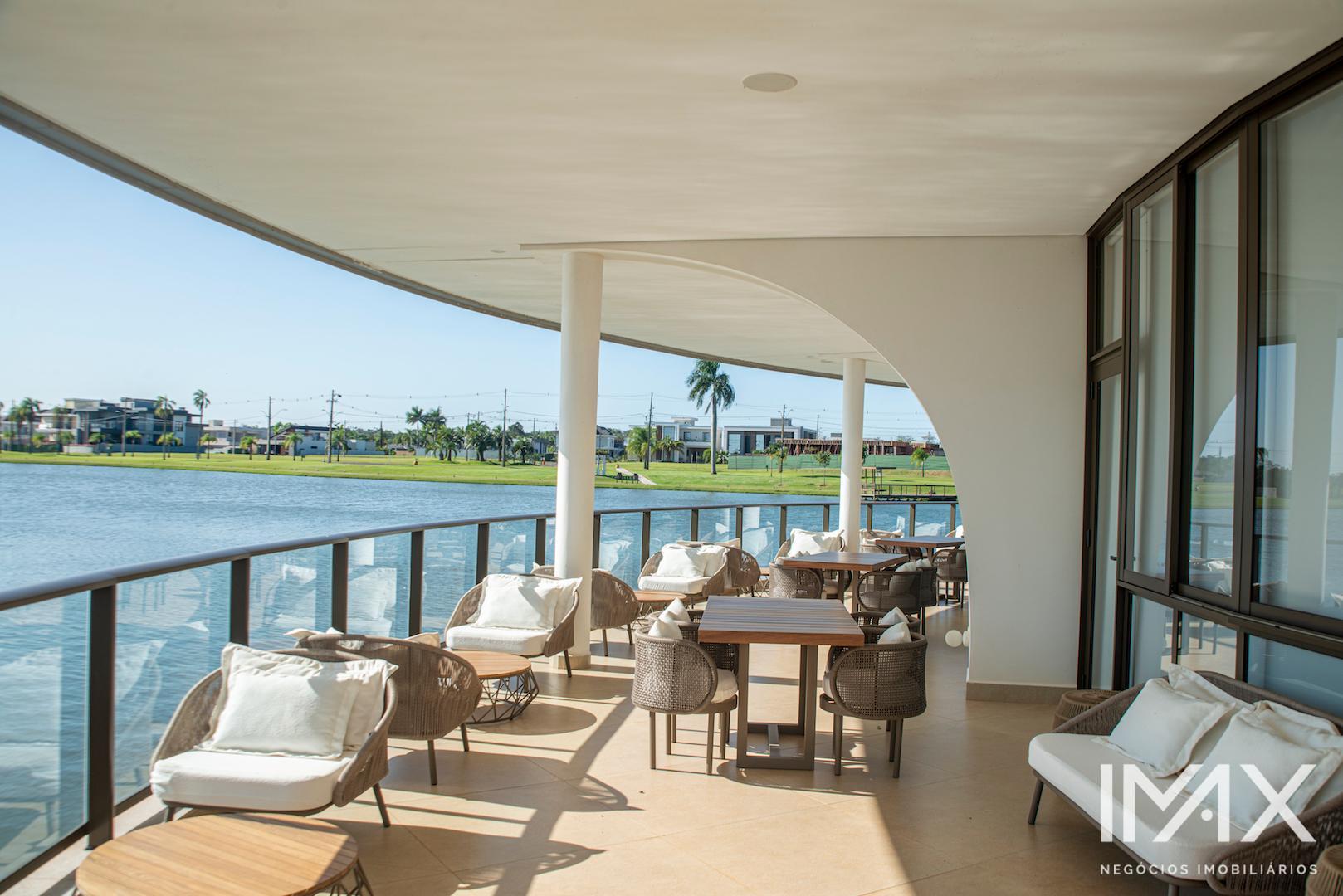 Terreno à venda no Condomínio Ritz Cataratas, 500m2 por R$530.000,00.