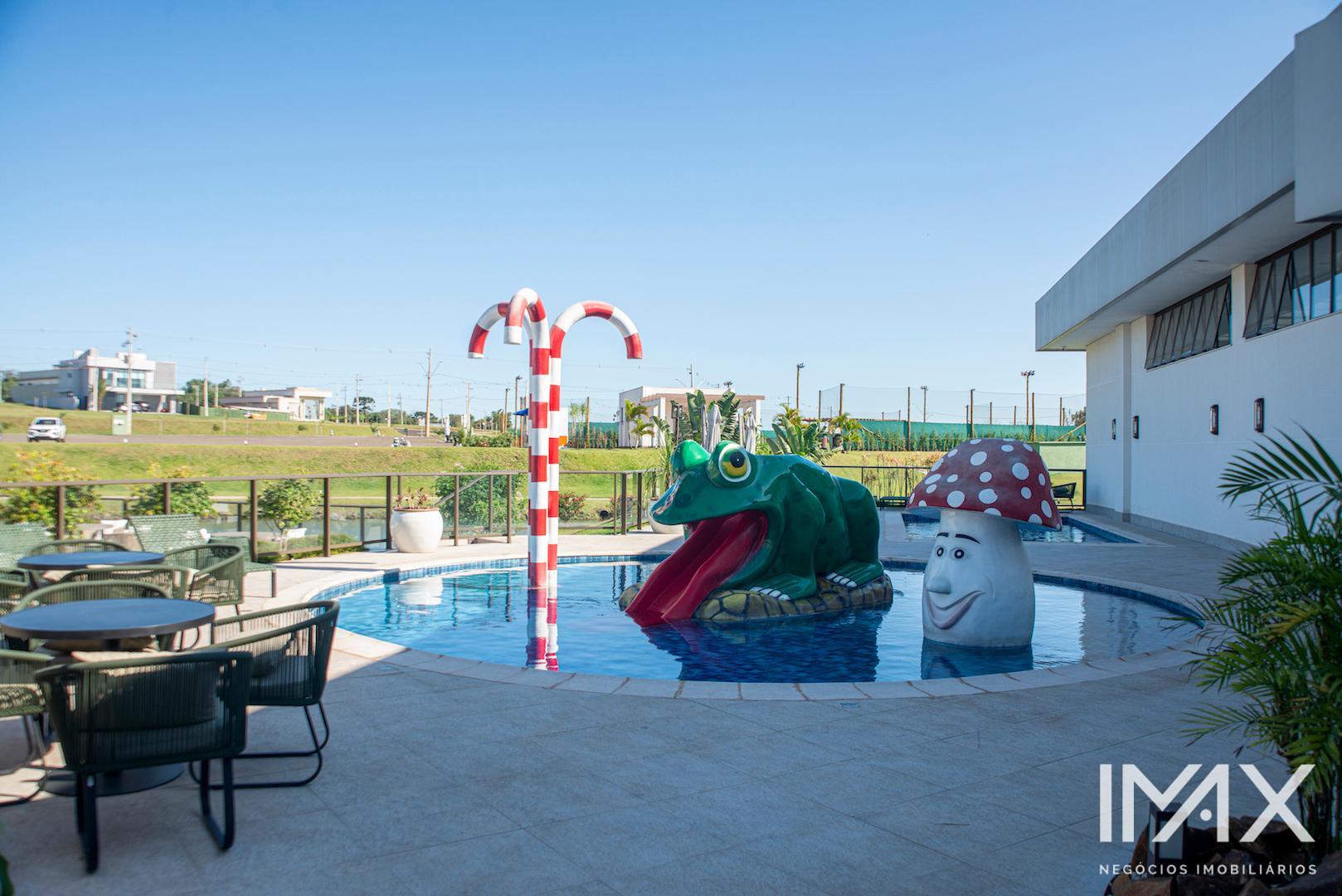 Terreno à venda no Condomínio Ritz Cataratas, 500m2 por R$530.000,00.