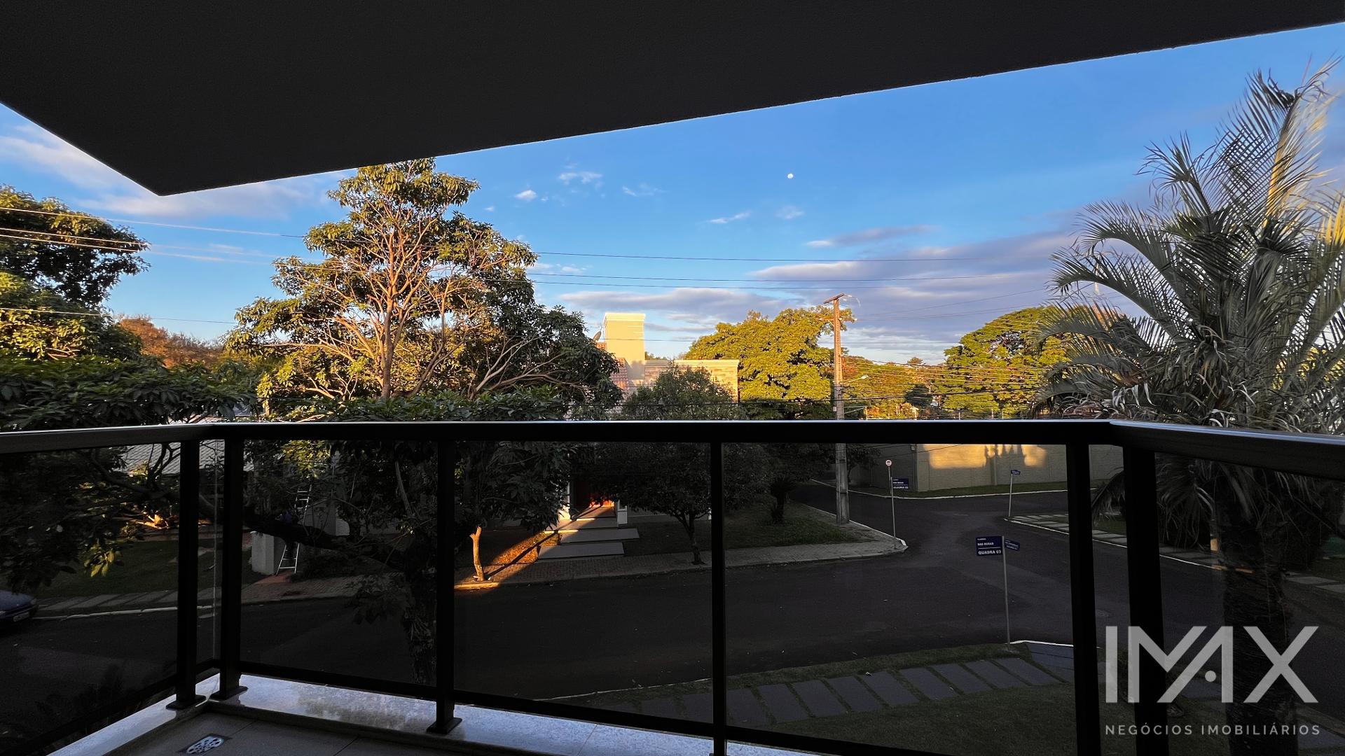 Sobrado Mobiliado para Locação no Condomínio Solar das Crisálidas, 490m2 por R$13.000,00mês.